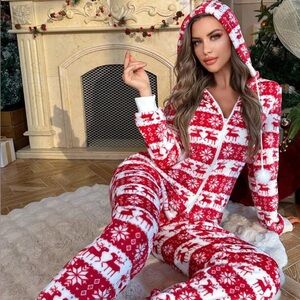 Cozy Christmas Onesie Long Sleeve Pajamas with Hood